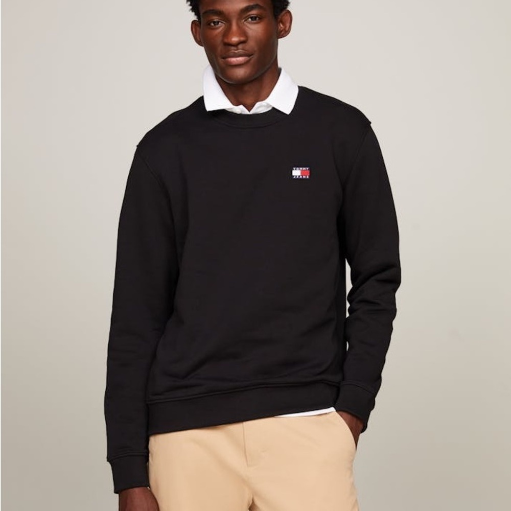 TOMMY JEANS REGULAR BADGE SWEATSHIRT Grey6